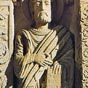 Arles : Portail sculpté de la Cathédrale Saint-Trophime; Saint-Jacques est représenté en apôtre évangélisateur.